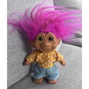 Vintage 1991 T.N.T Troll Doll Pink Hair Green Eyes Yellow Polka Dot Top Jeans
